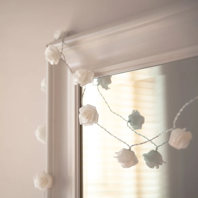30er LED Rosen Lichterkette warmweiß