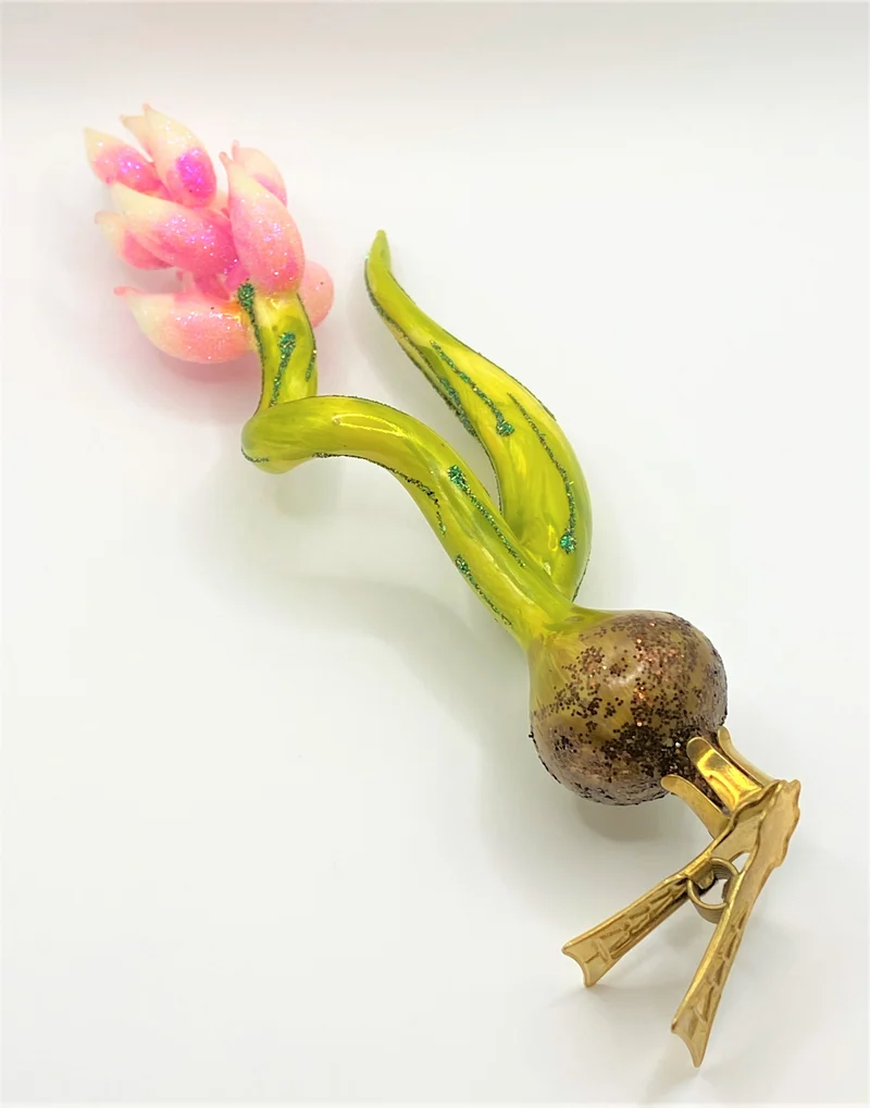 Exotische Blüten-Rispe, rosa, auf Clip