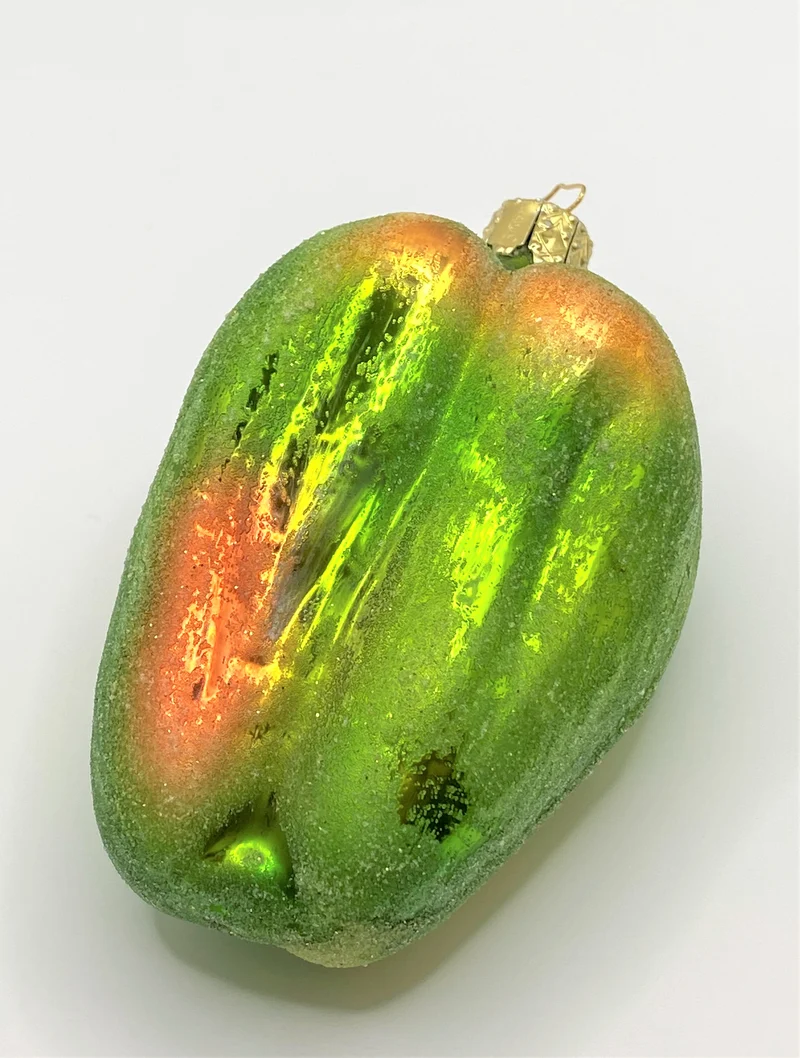Grüne Peperoni mit Glimmer