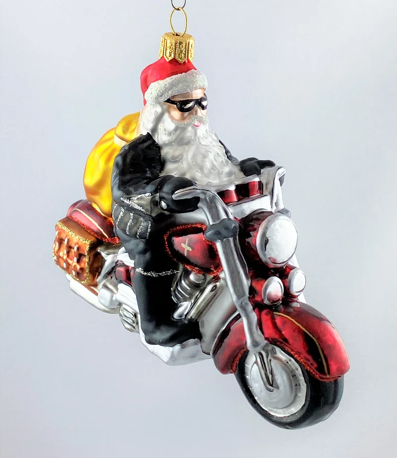 Santa bringt die Geschenke mit dem coolen Motorrad