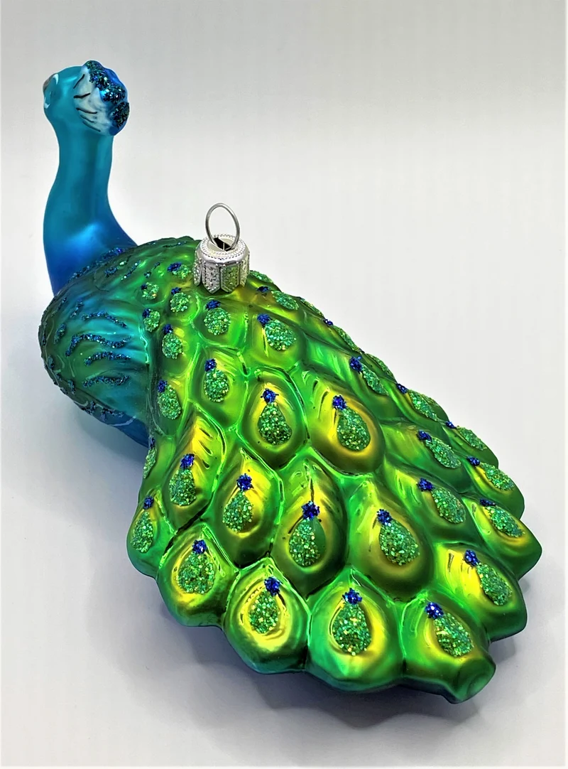 Sitzender Pfau