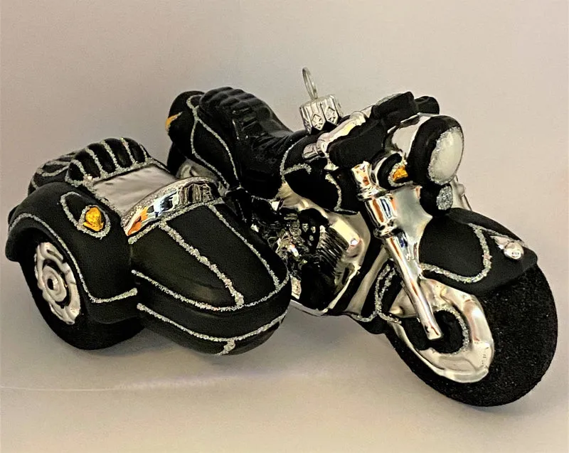 Motorrad mit Seitenwagen