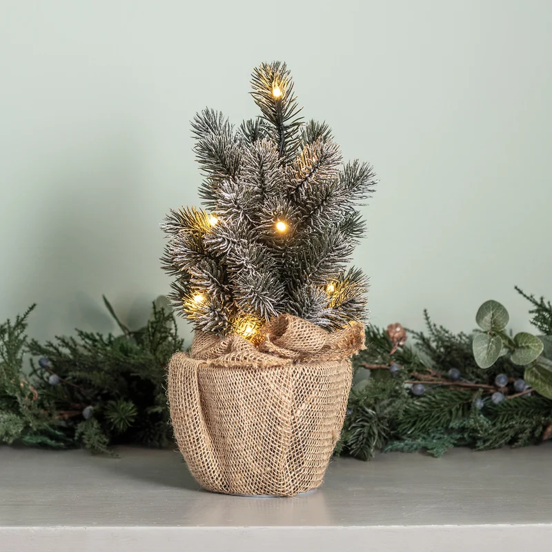 30cm Aspen LED Tisch Mini Weihnachtsbaum