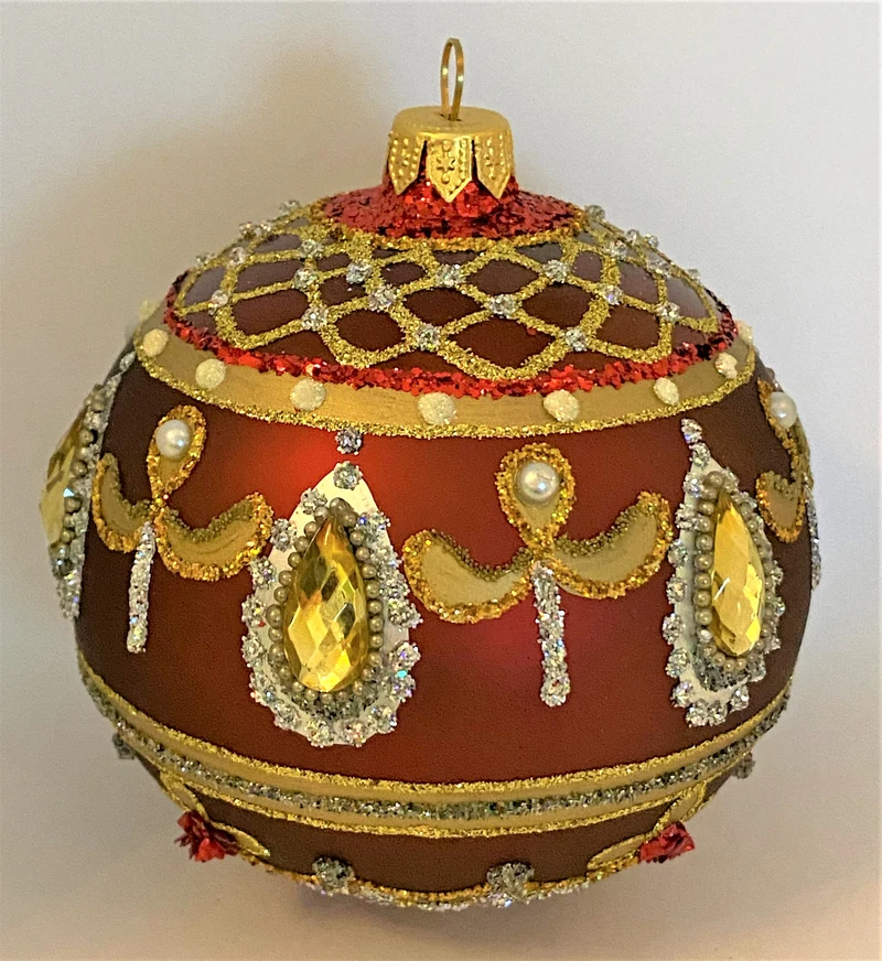 Rote Kugel mit goldsilber Barock Muster, goldene Steine