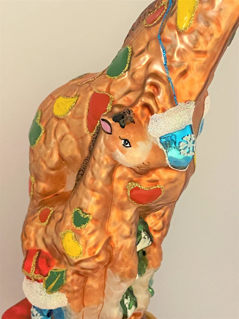 Spielzeug Giraffe auf Wägelchen