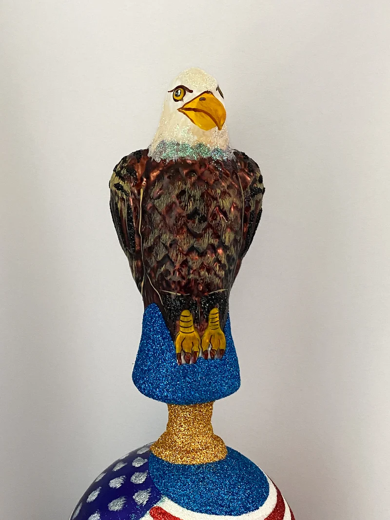 Baumspitze USA mit Weisskopf-Seeadler