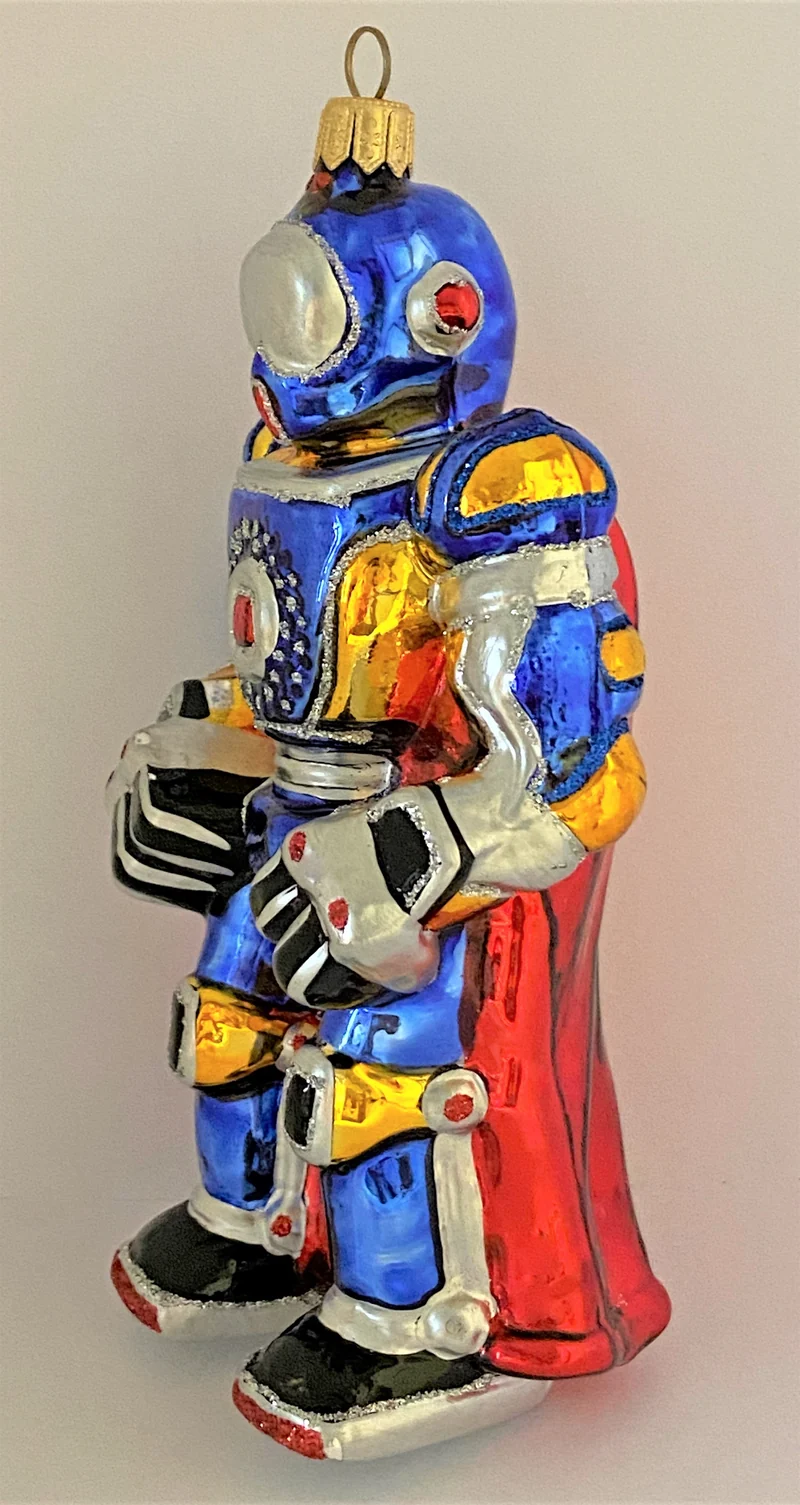 Roboter blau mit rotem Cape