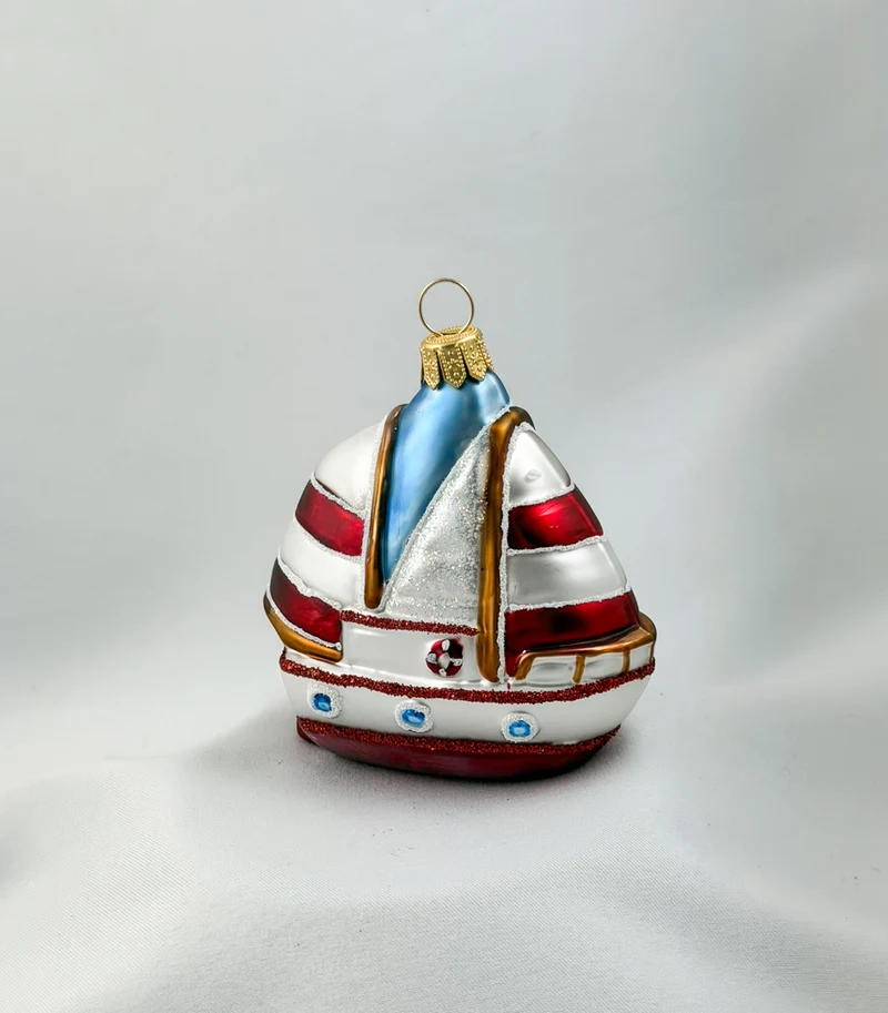 Kleines Segelboot
