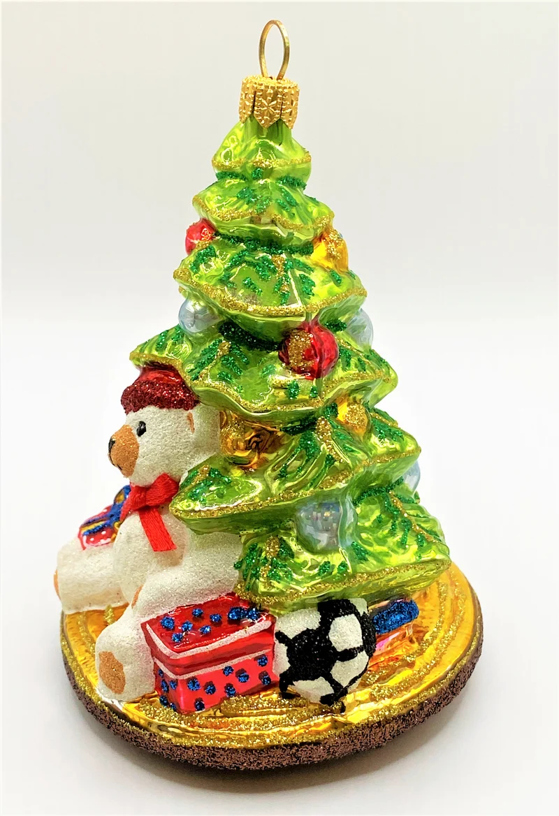 Kleiner Christbaum mit weissem Teddybär