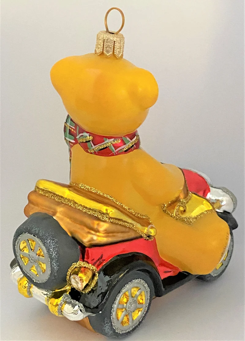 Teddy-Bär im roten Cabriolet, KOMOZJA MOSTOWSKI