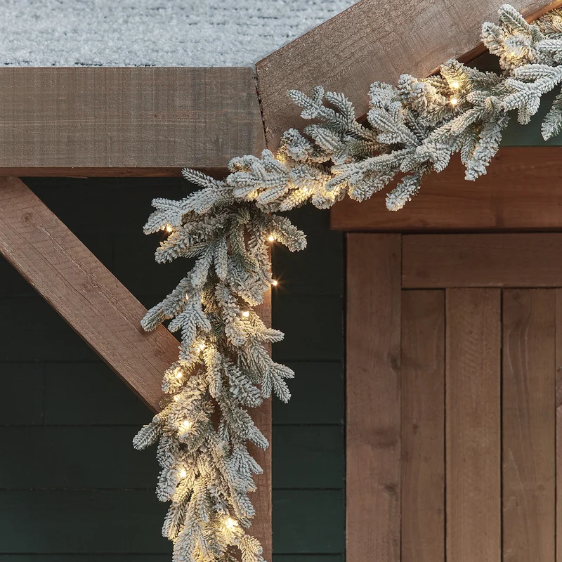2,5m verschneite Outdoor-Girlande mit Beleuchtung