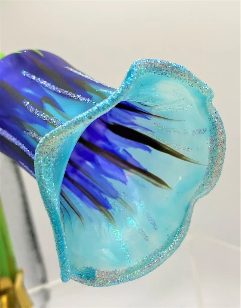 Glockenblume, blau auf Clip
