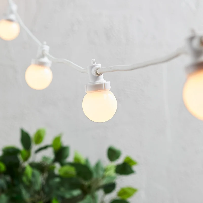 Pro Connect 135m 270er Party Lichterkette warmweiß koppelbar weißes Kabel