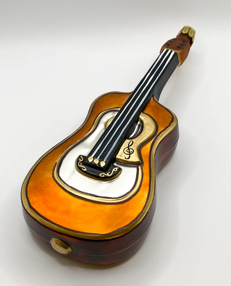 Grosse Gitarre