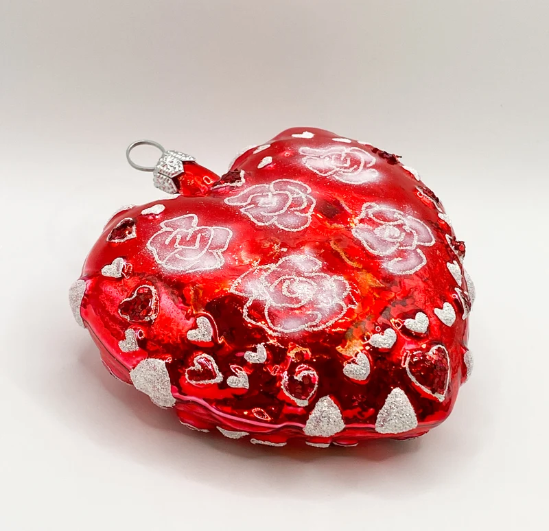Herz rot glanz mit Herzen und Blumendekor
