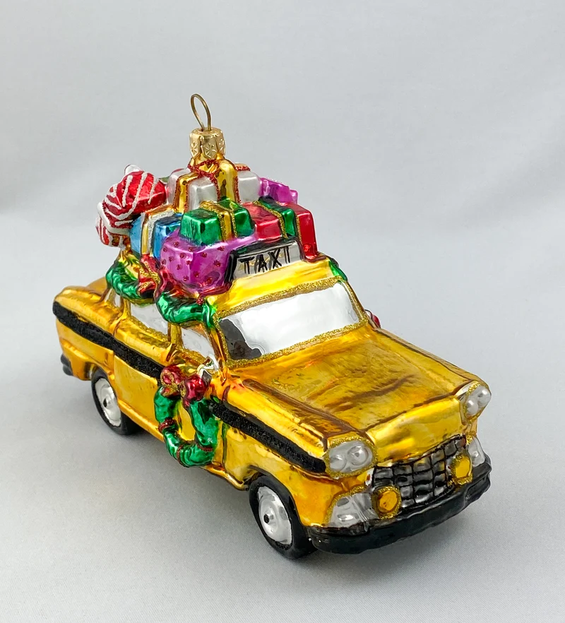 New York Taxi mit vielen Geschenken