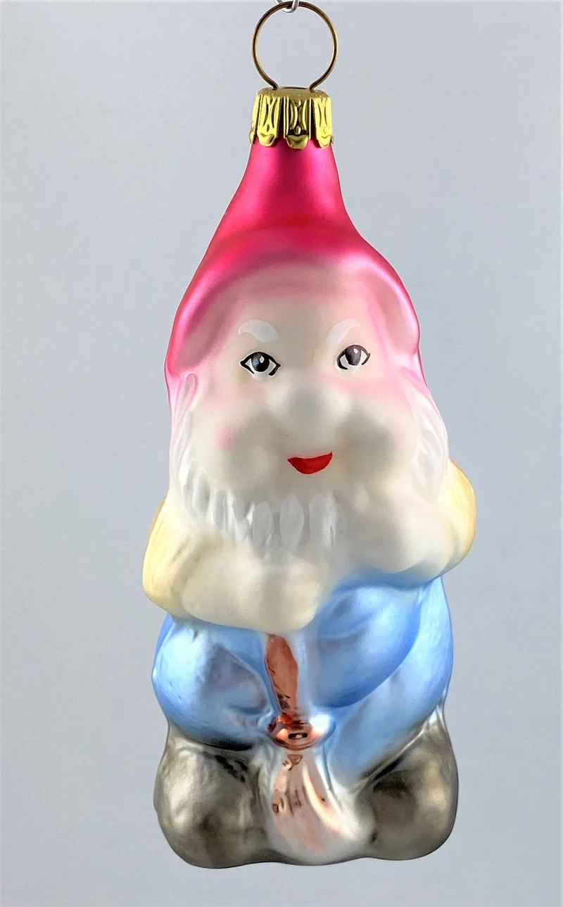 Zwerg mit Besen
