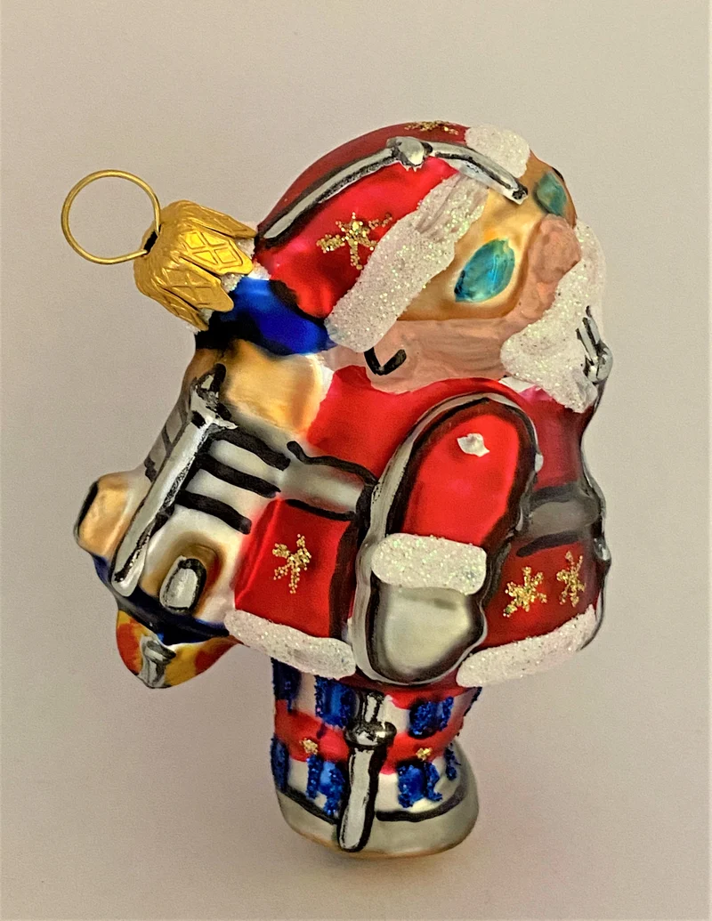 Santa mit Raketenantrieb