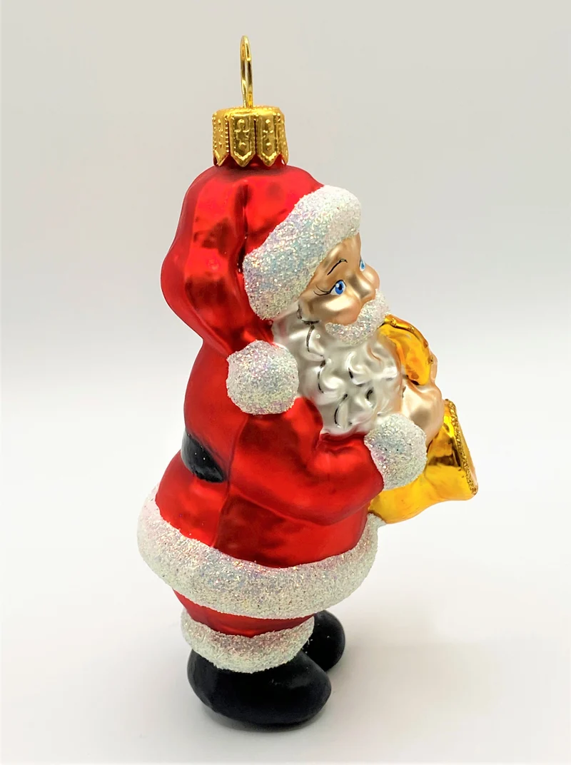 Weihnachtsmann spielt Saxophon