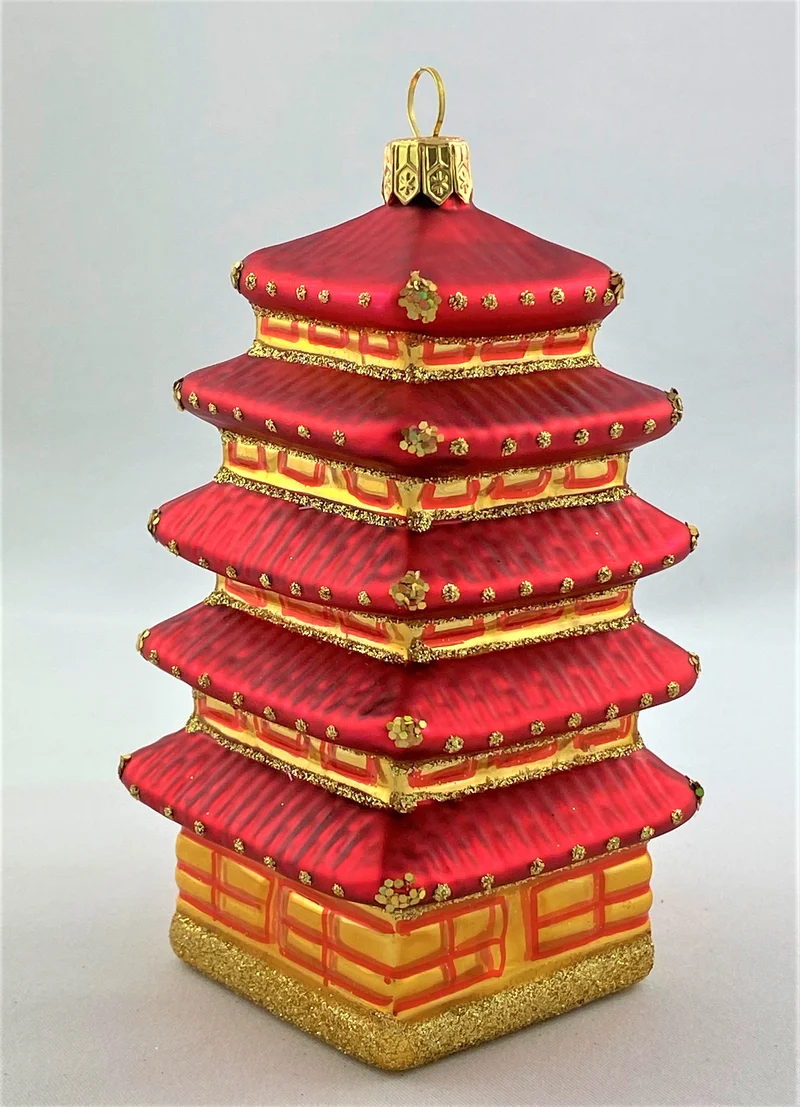 Pagode mit rotem Dach