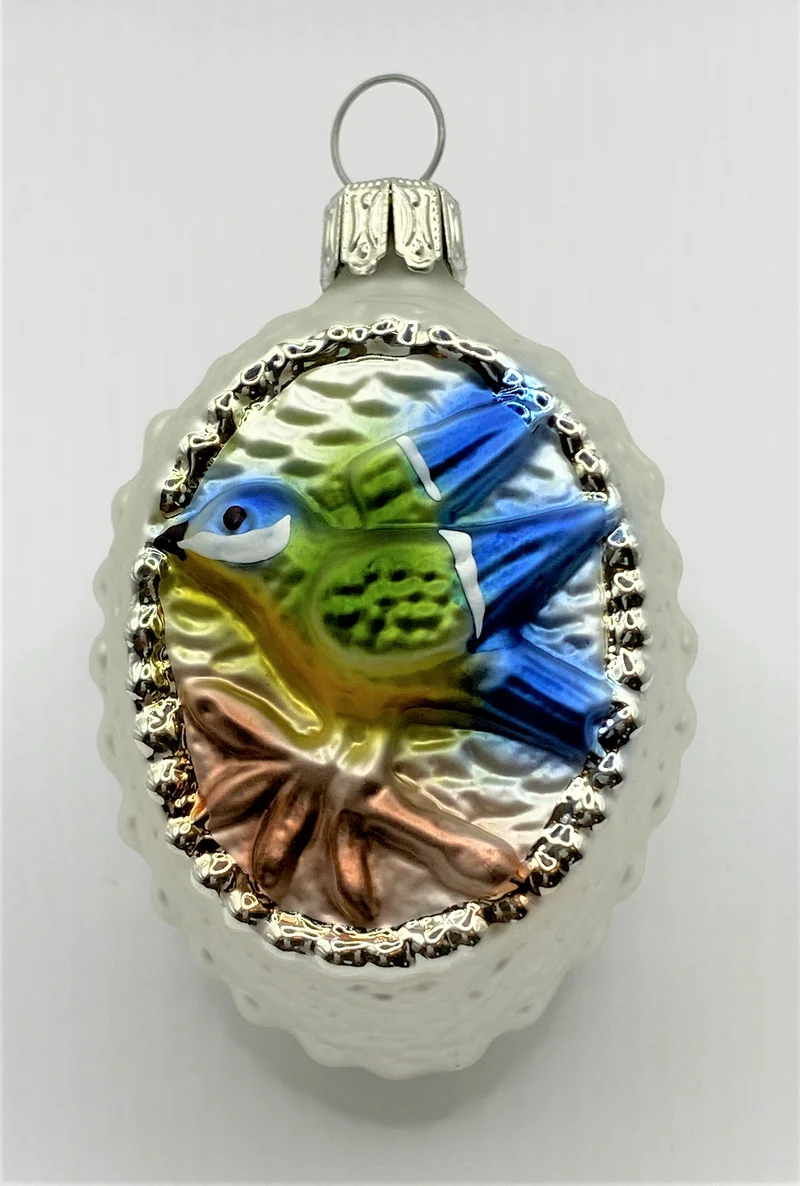 Kugelmedaillon mit Blaumeise