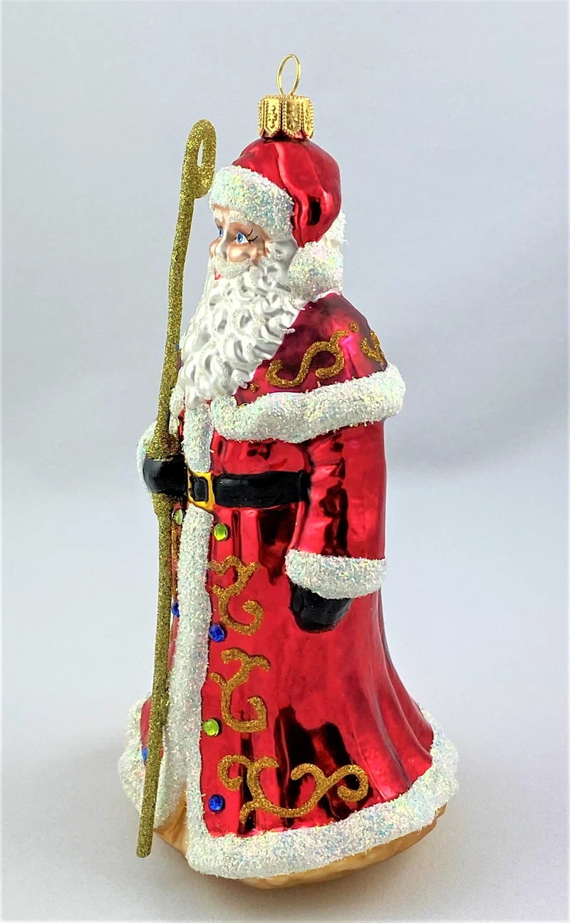 Weihnachtsmann mit goldenem Stab