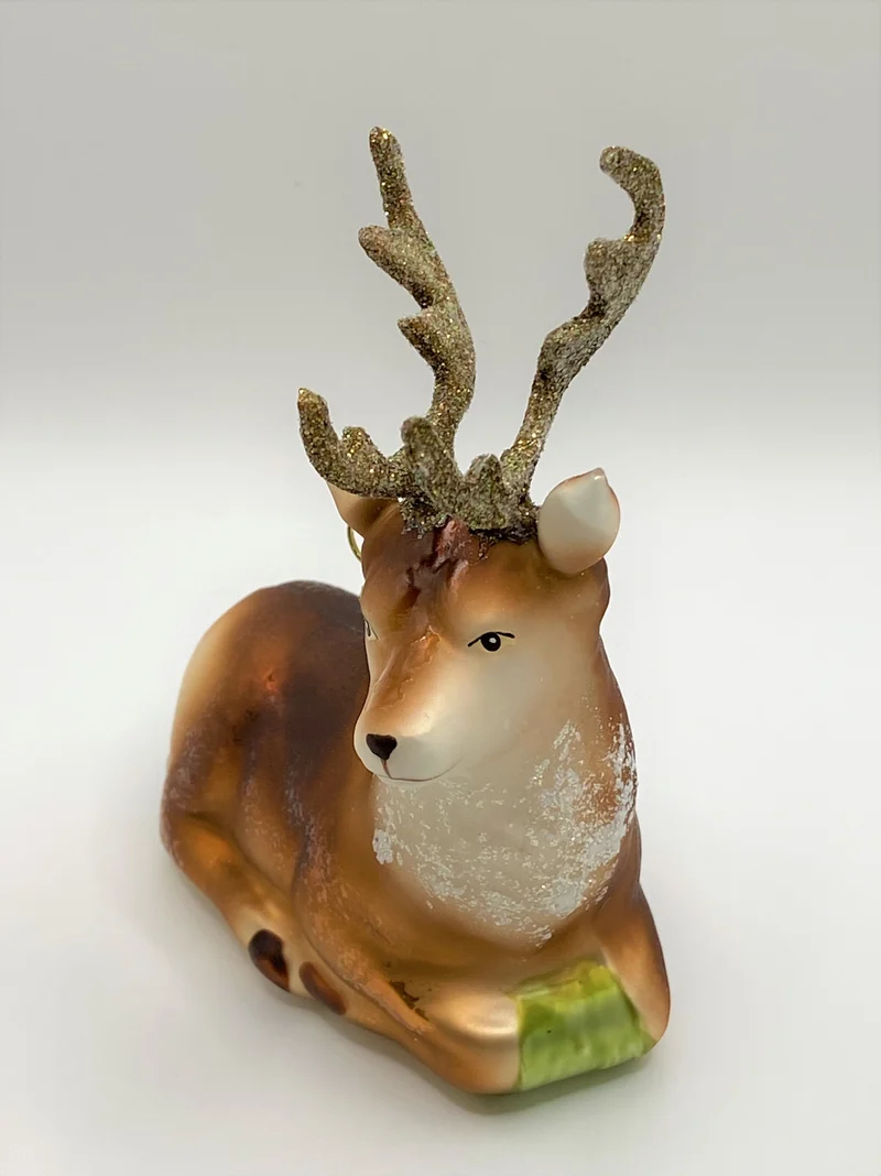 Liegender Hirsch