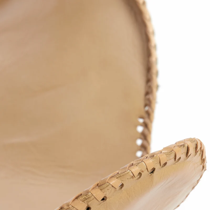 Eleganter Sessel BUTTERFLY in Leder Sand