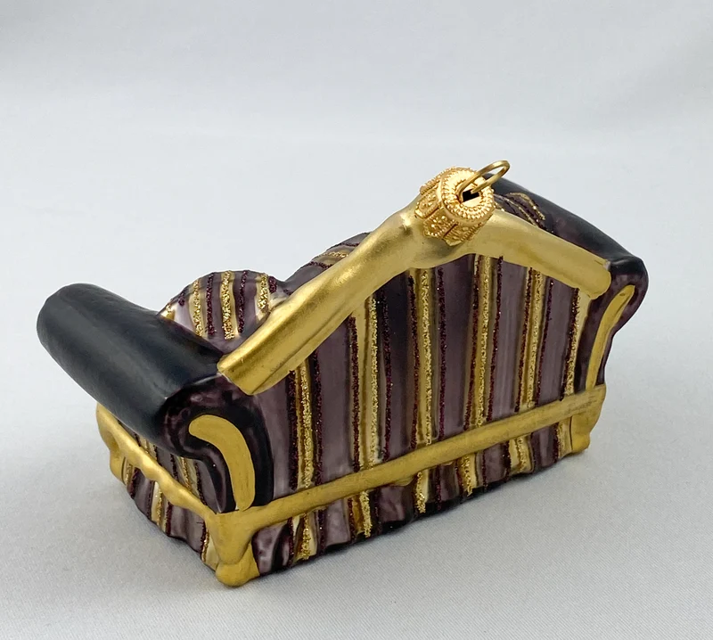 Sofa aubergine gestreift