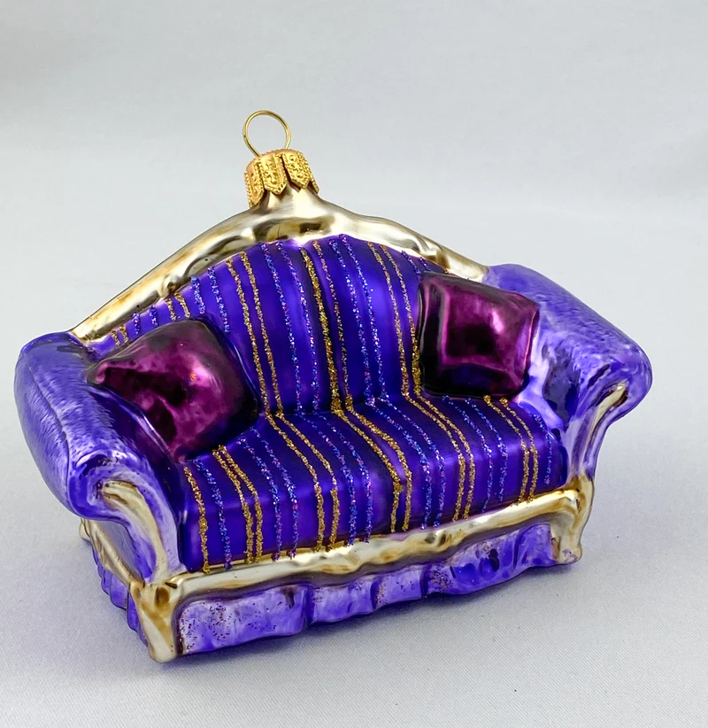 Sofa violet gestreift