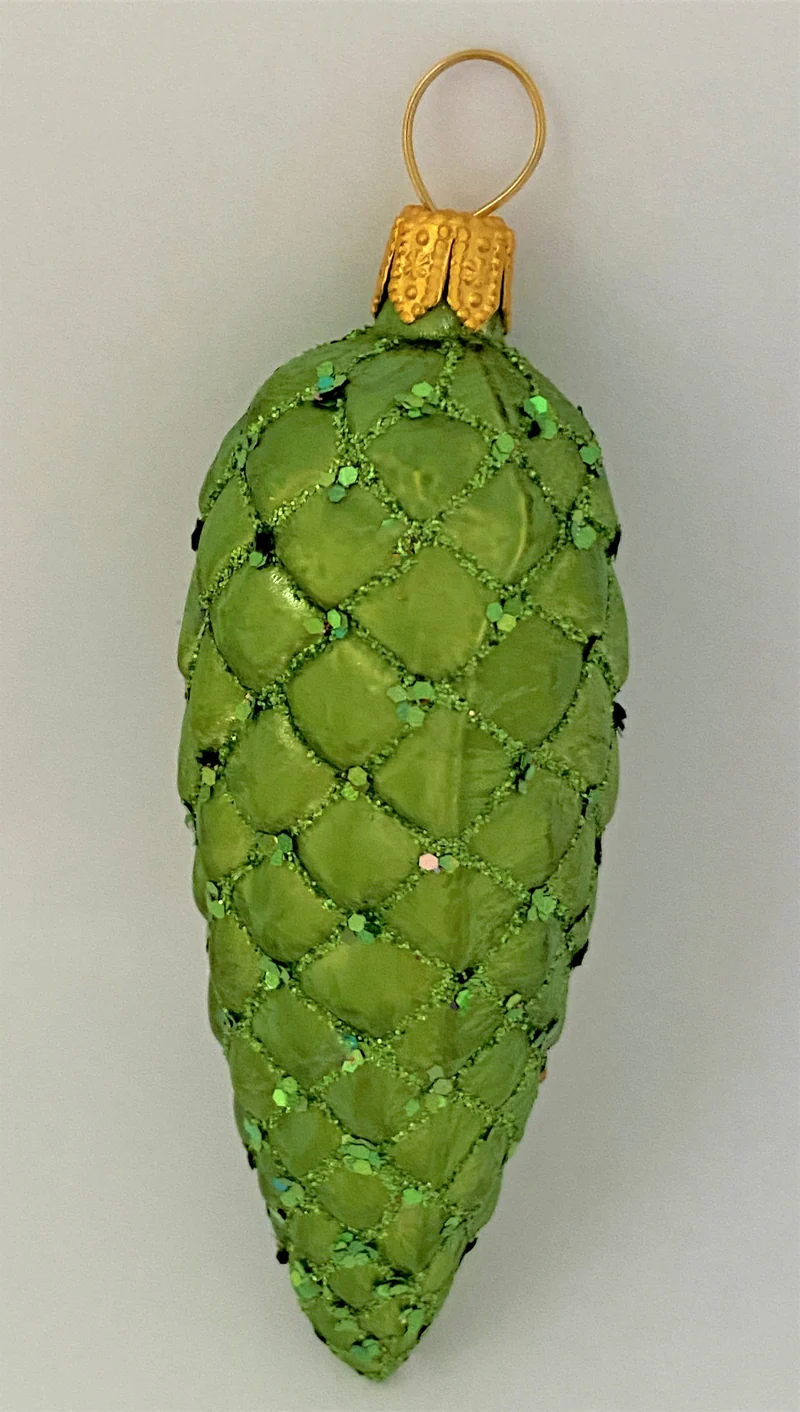 Kleiner grüner Zapfen