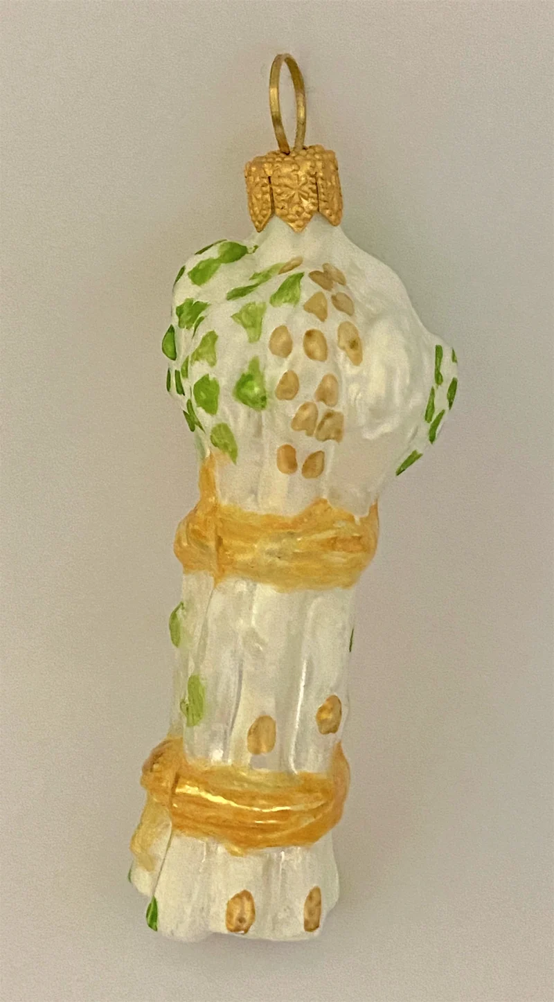 Kleiner Bund weisser Spargel