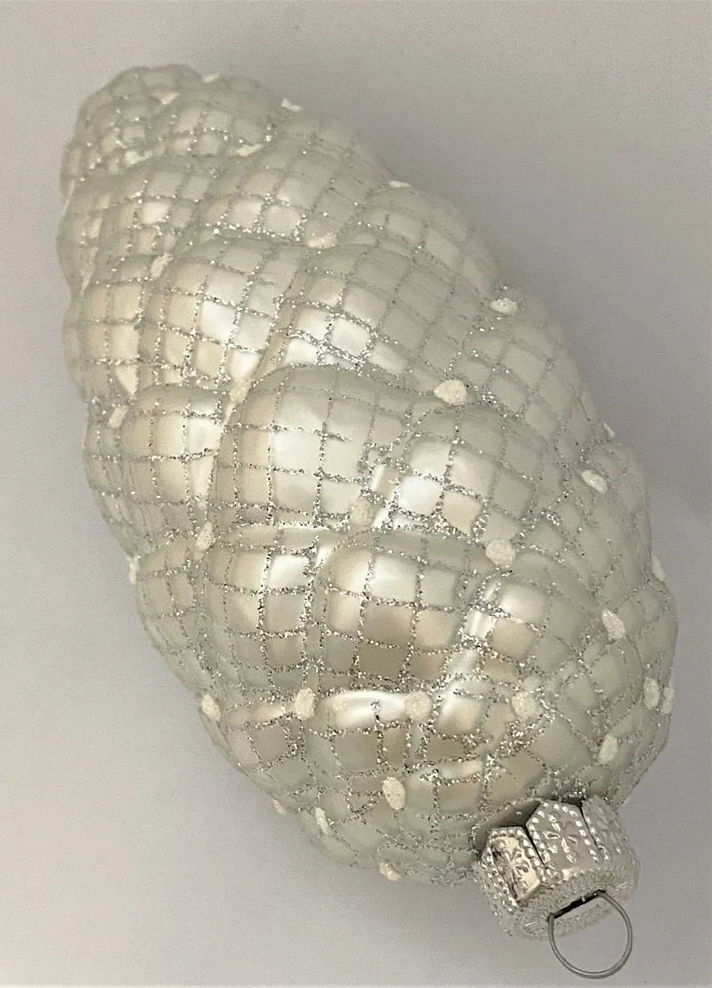 Grosser Zapfen, Silber matt mit Gittermuster