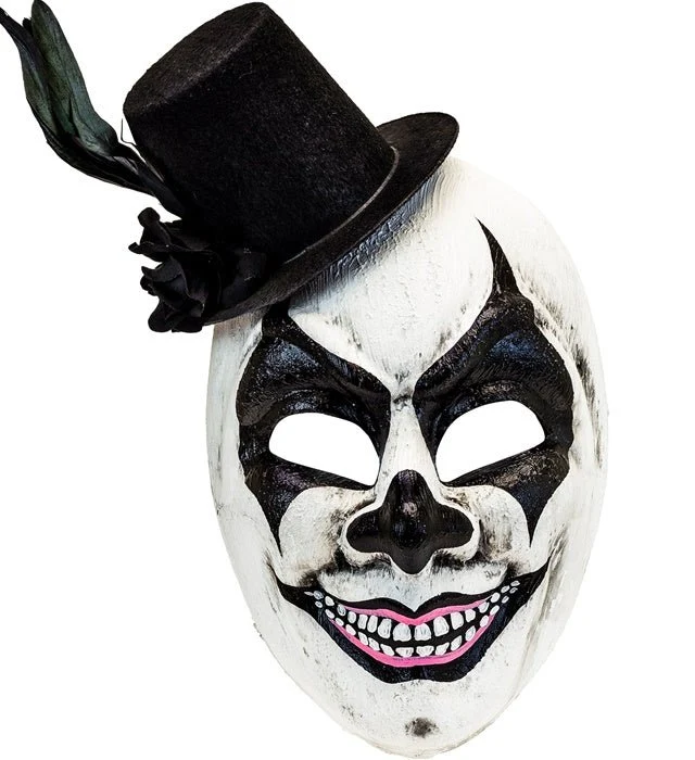 Hut mit Maske, schwarz-weiß, Totenkopf