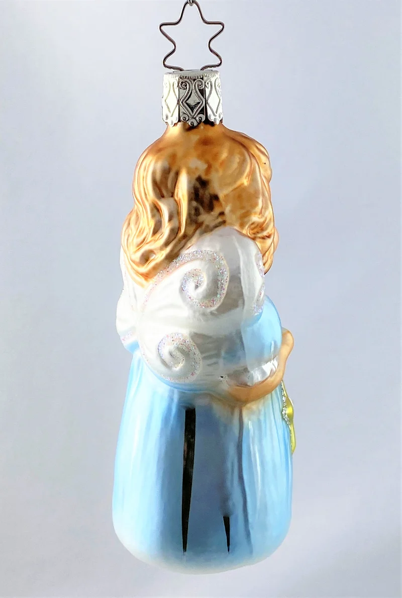 Engel im blauen Kleid mit Stern