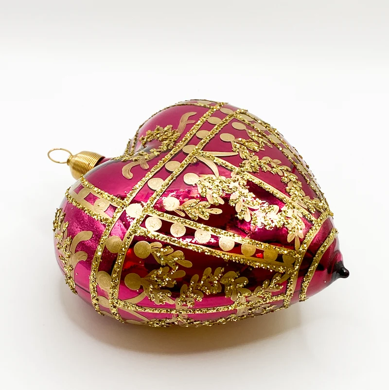 Pinkes Herz mit Empire Dekor