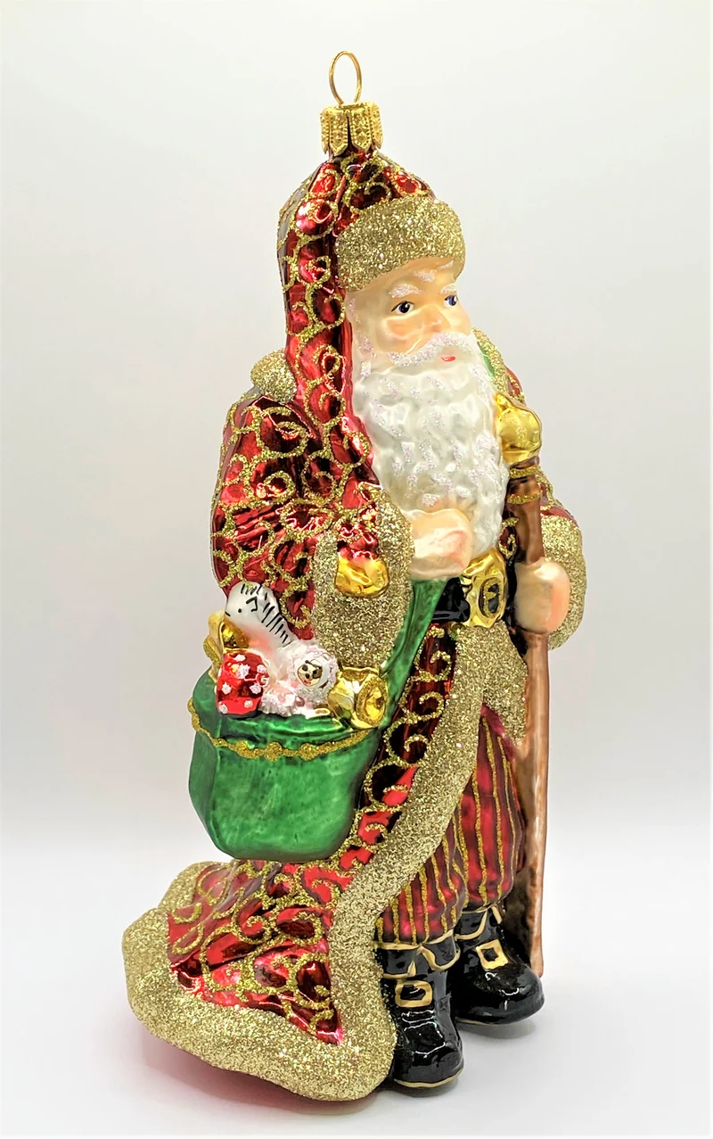 Nikolaus mit schwarzen Stiefeln