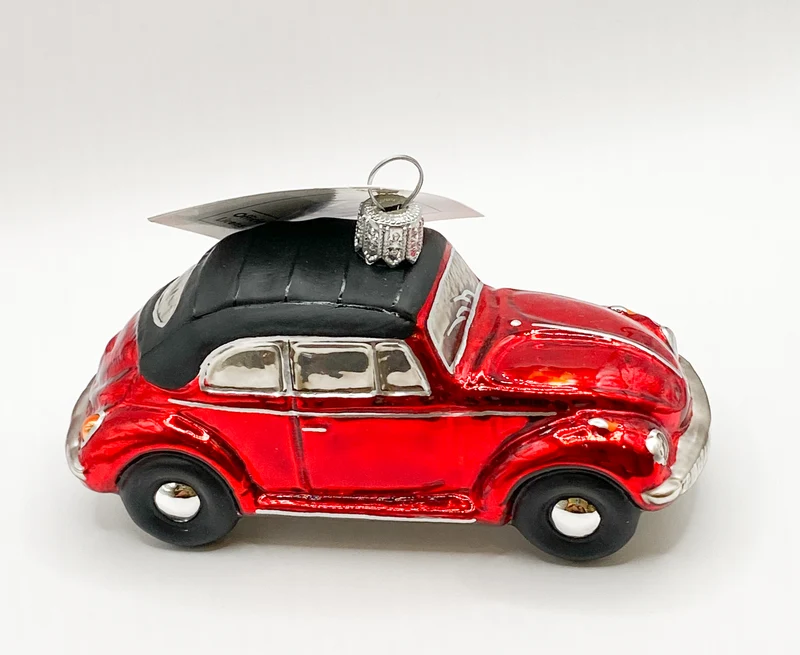 VW-Käfer Cabrio rot