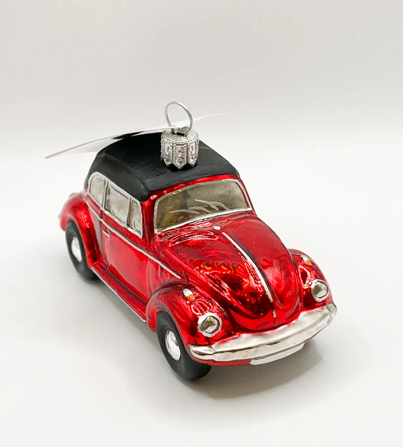 VW-Käfer Cabrio rot