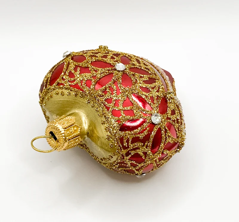 Rotes Herz mit Biedermeier-Dekor