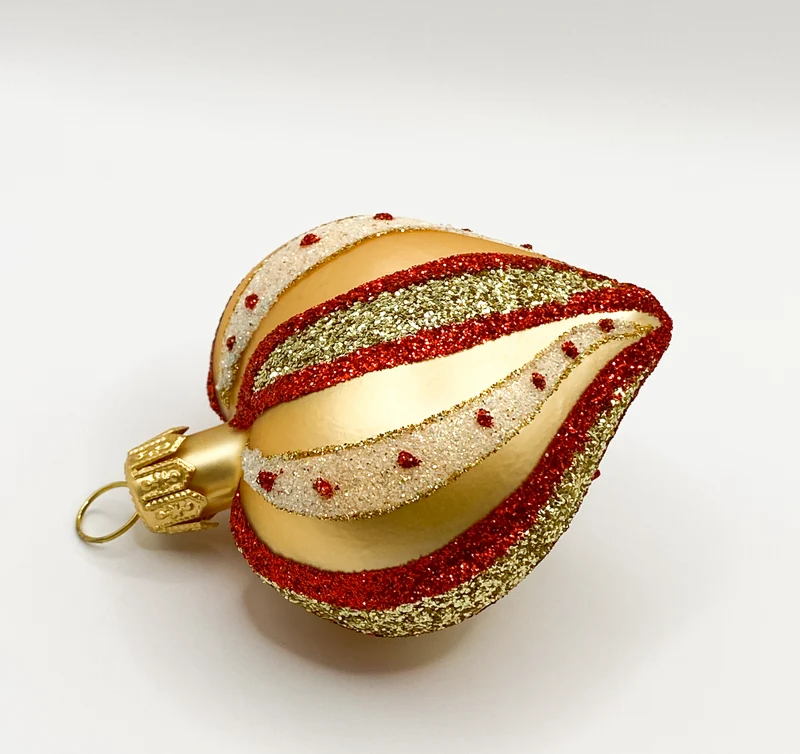 Goldenes Herz mit rotgoldenem Streifendekor