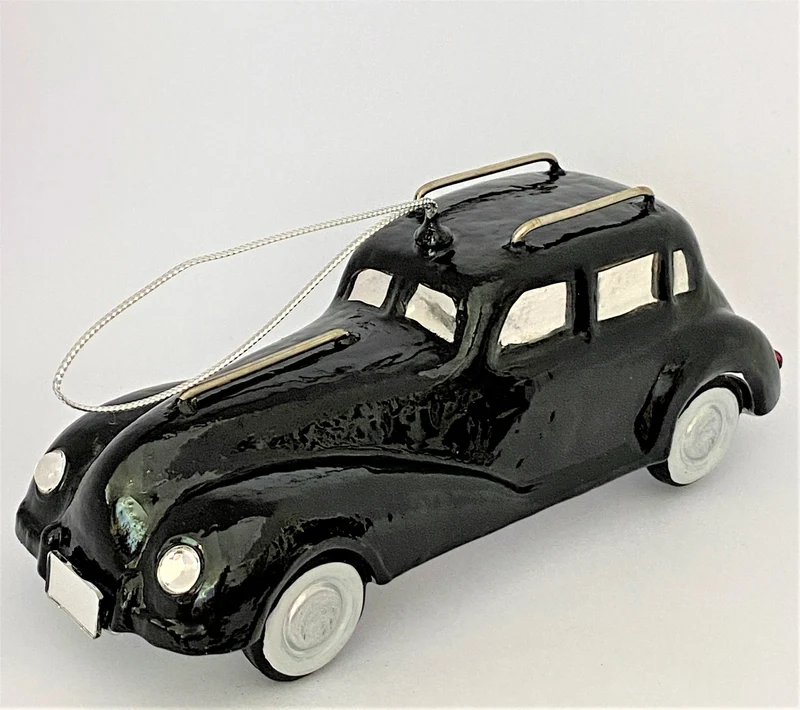 Schwarze Oldtimer Limousine, KOMOZJA MOSTOWSKI