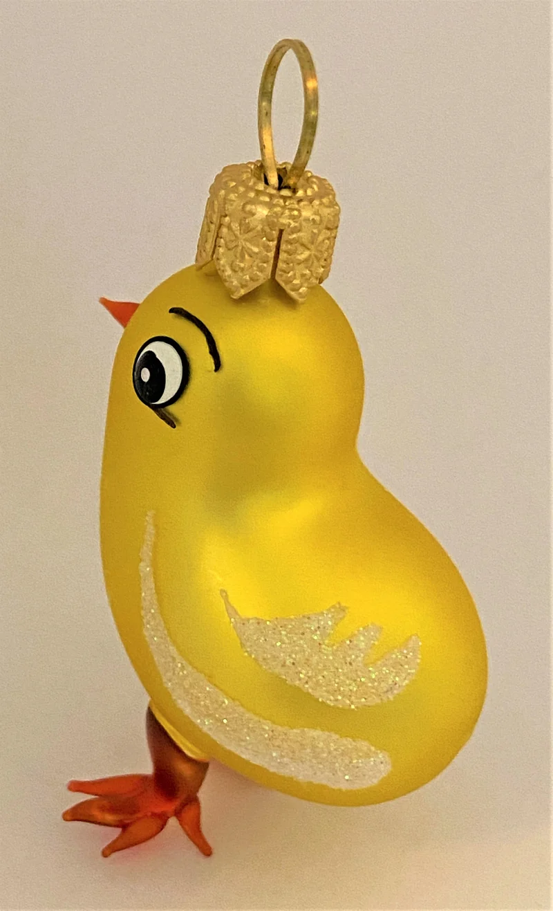 Kleines gelbes Küken