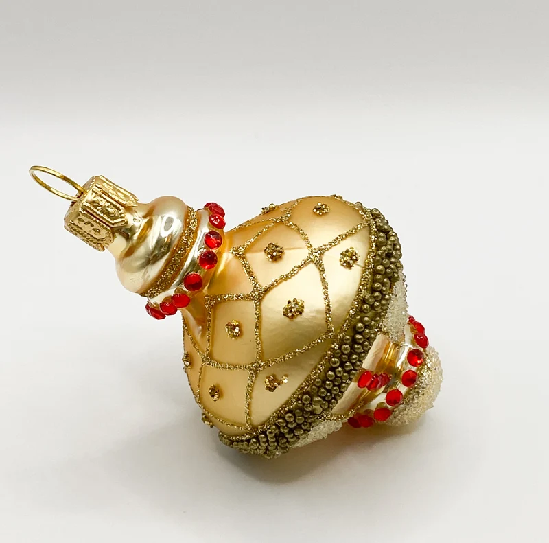 Goldenes orientalisches Ornament