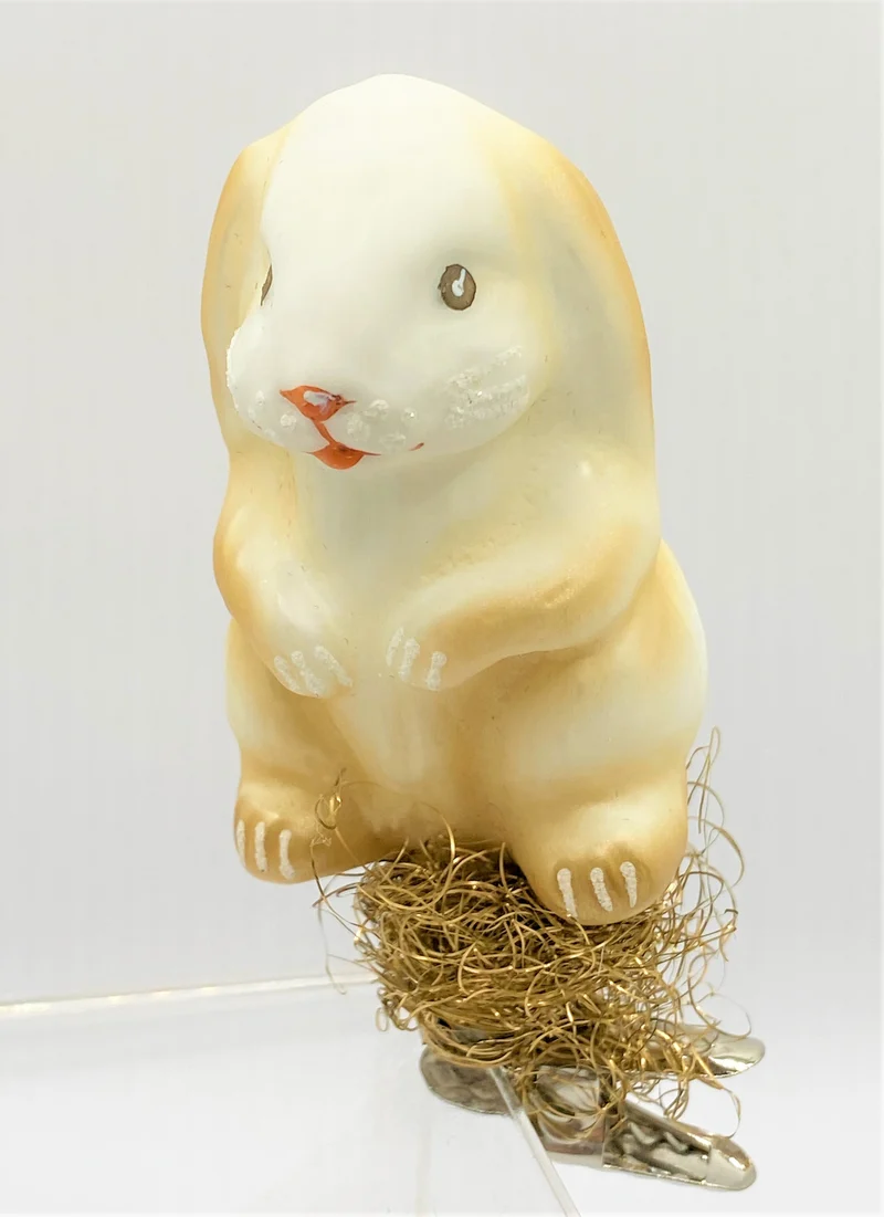 Kleiner Hase mit Lampiohren auf Clip