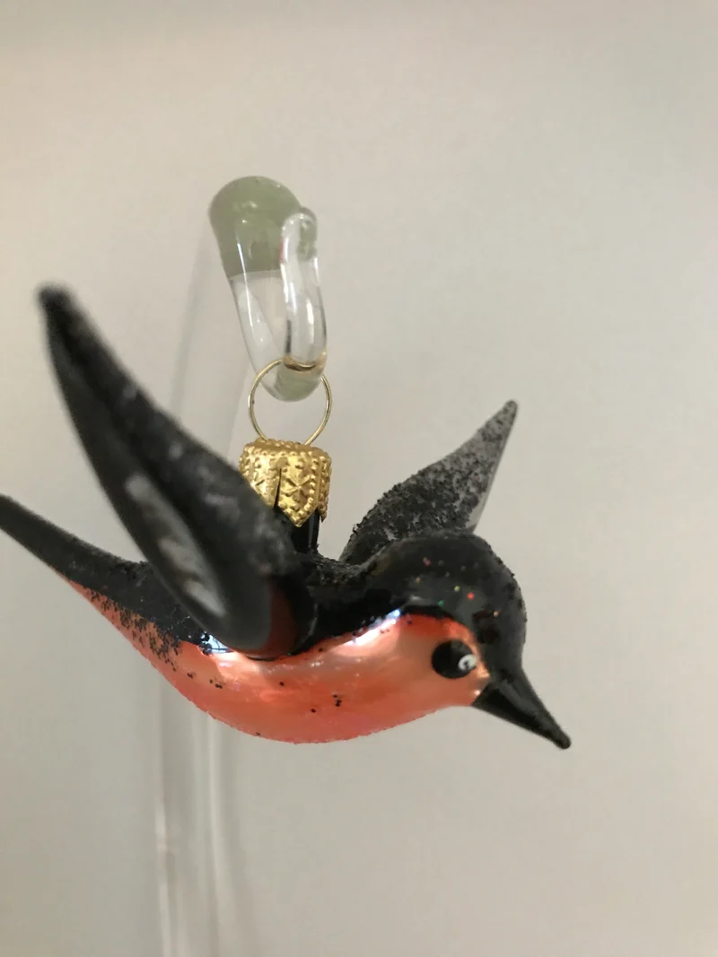 Fliegendes Rotkehlchen