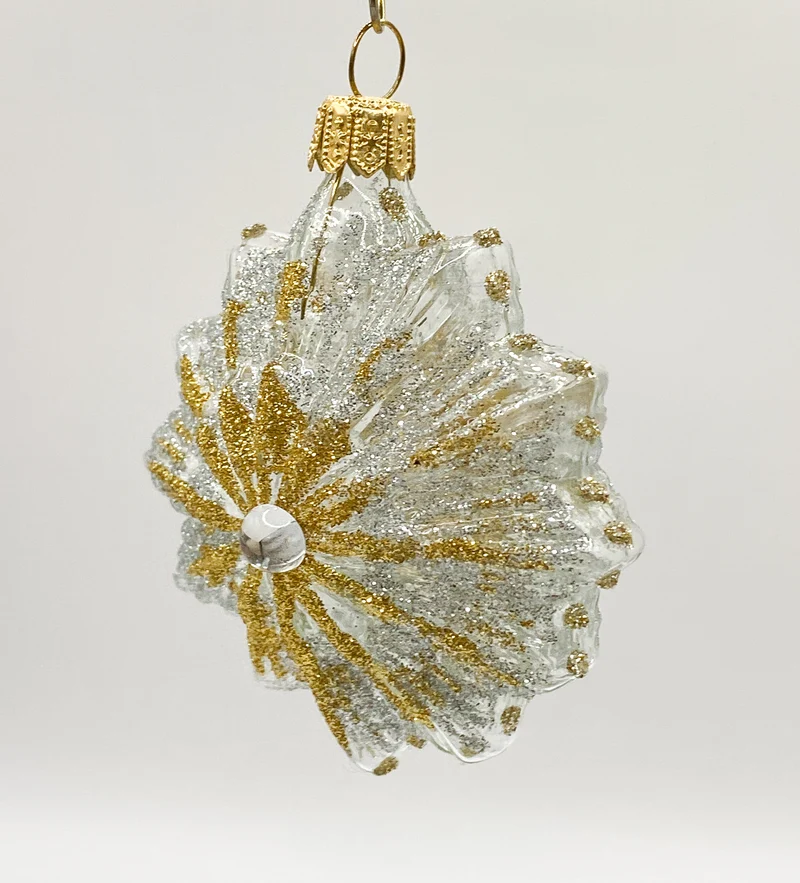 Stilisierter Stern transparent mit Gold-Silber-Dekor