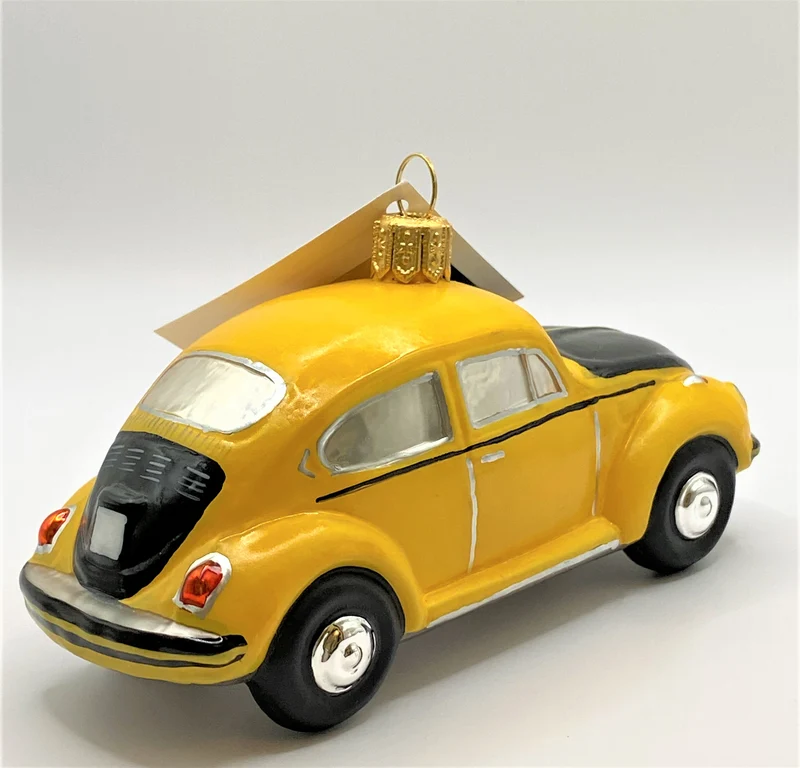 VW-Käfer Cabrio gelb, mit schwarzer Motorhaube