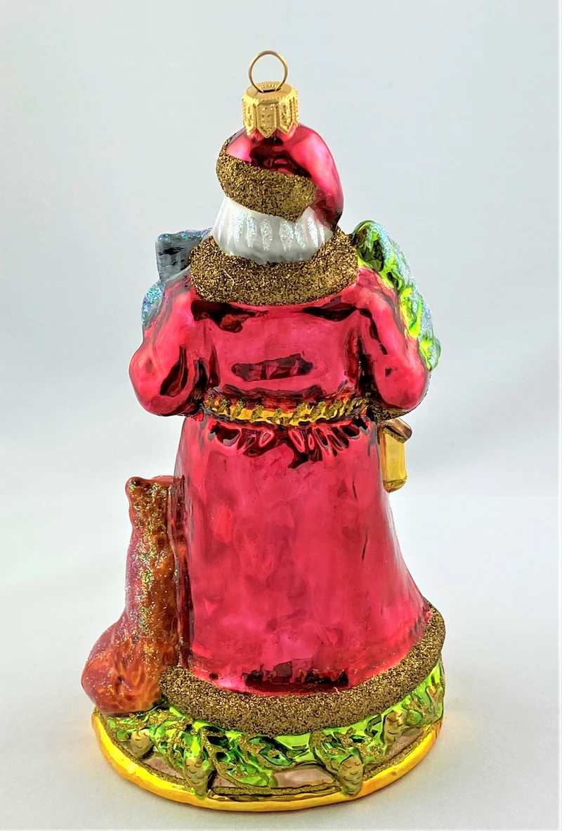 Weihnachtsmann mit Waldtieren