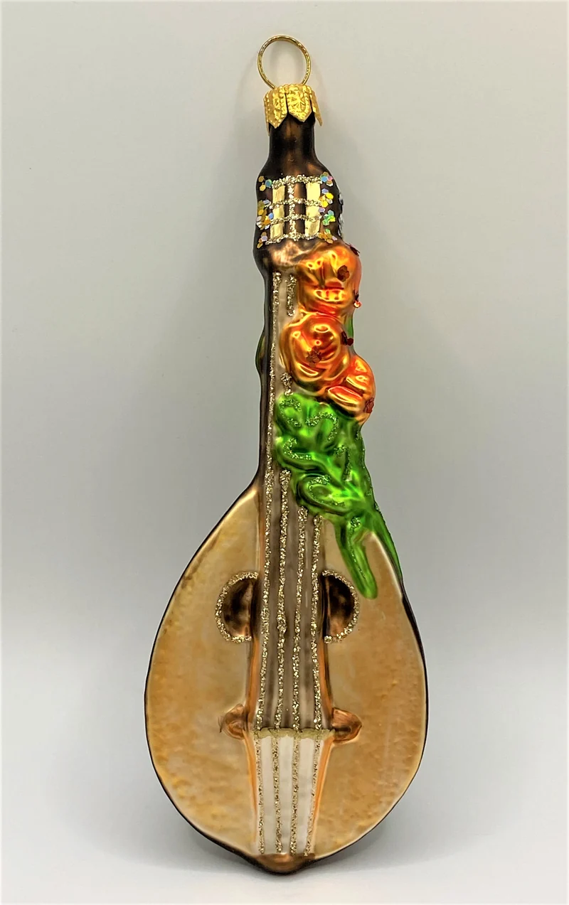 Mandoline mit Blumen geschmückt